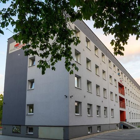 Kompleks Hotelarski Zgoda Świętochłowice Dış mekan fotoğraf